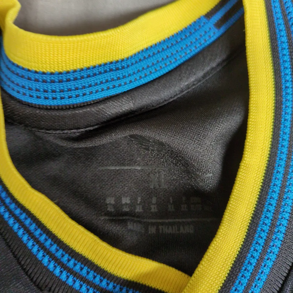 ADIDAS MANCHESTER UNITED FOOTBALL SHIRT – BLACK WITH YELLOW/BLUE TRIM (SNAPDRAGON SPONSOR) XL