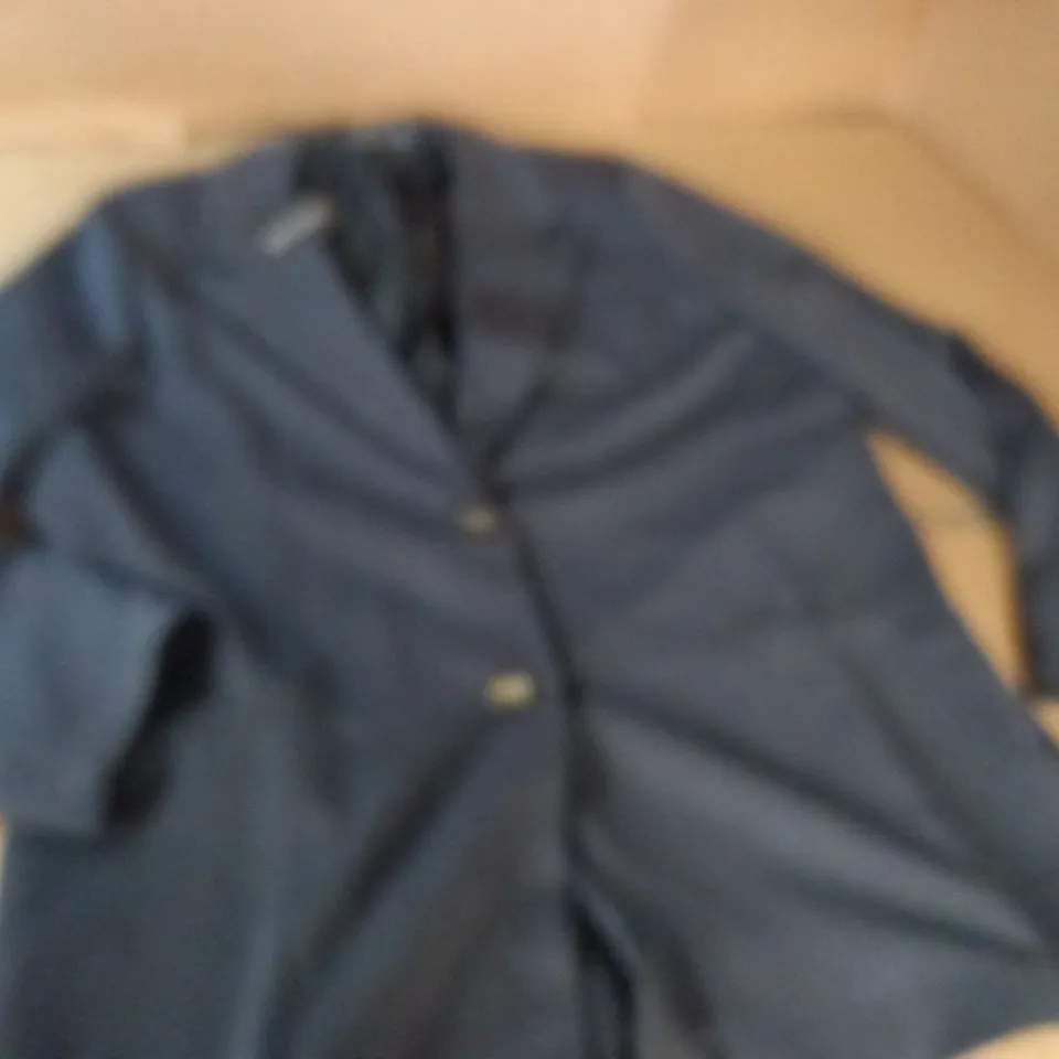 PRETTYLITTLETHING GREY TEXTURED SINGLE BREASTED WOVEN WELT POCKET BLAZER - UK 14