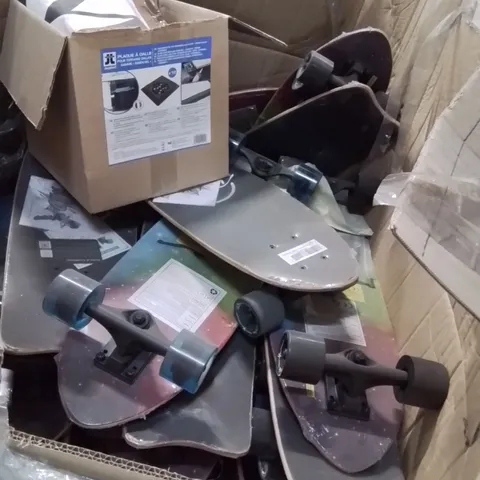 PALLET CONTAINING ASSORTED ITEMS TO INCLUDE: SKATEBOARDS ECT. 