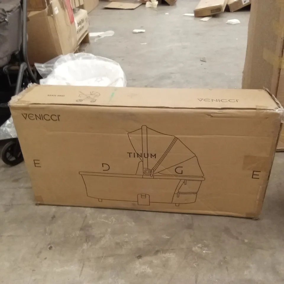 BOXED VENICCI TINUM CARRYCOT 