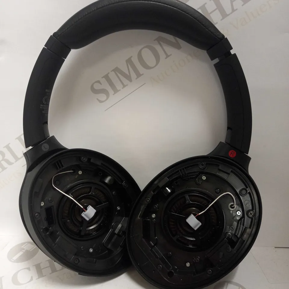 SONY WH-1000XM4 NOISE CANCELLING WIRELESS HEADPHONES 