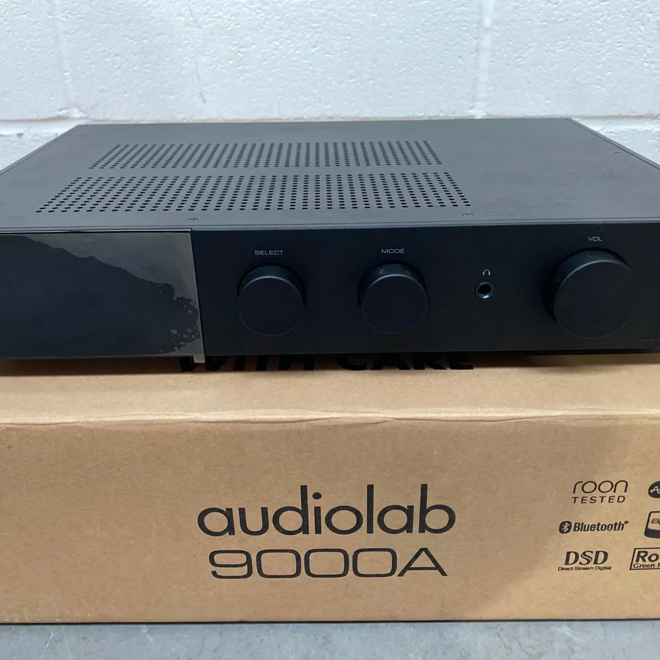 BOXED AUDIOLAB 900A HIGH END HIFI STEREO AMPLIFIER