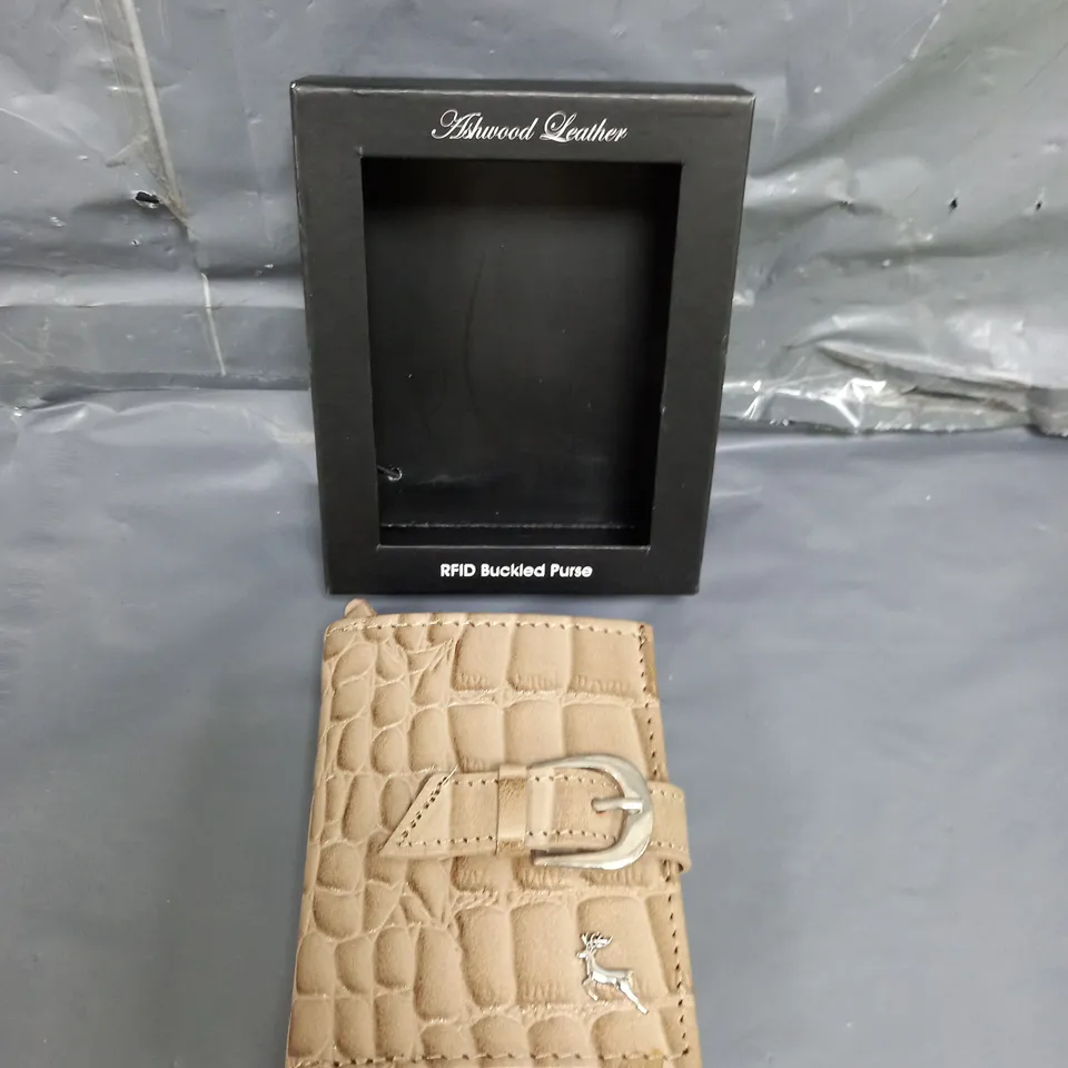 ASHWOOD LEATHER BUCKLE PURSE TAUPE