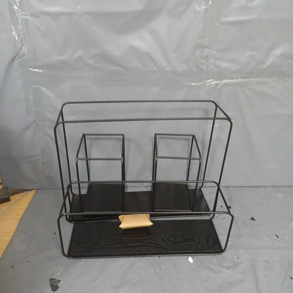 BOXED KAZAI WALL SHELVES IN BLACK