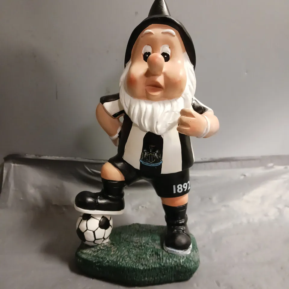 NEWCASTLE UNITED FOOTBALL CLUB GNOME 