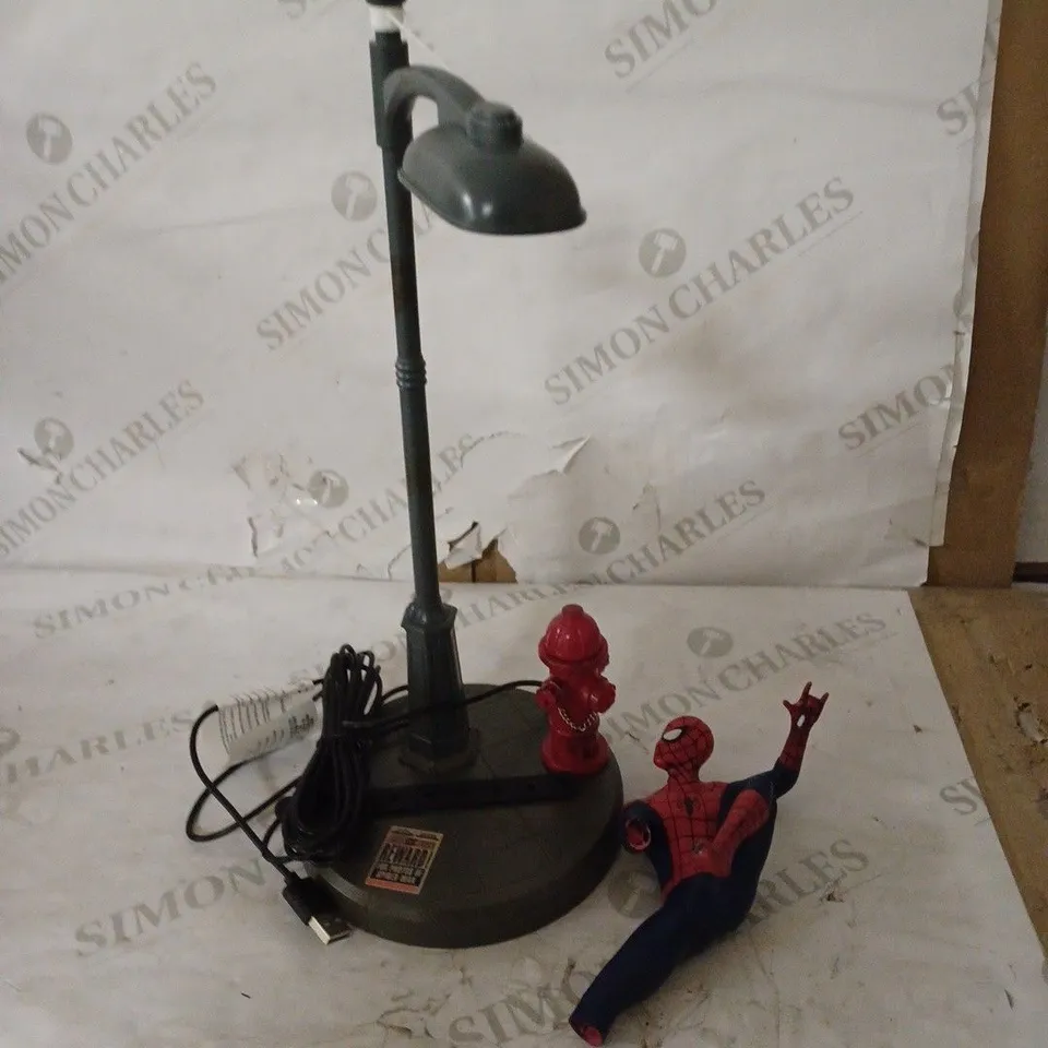PALADONE MARVEL SPIDER-MAN LAMP