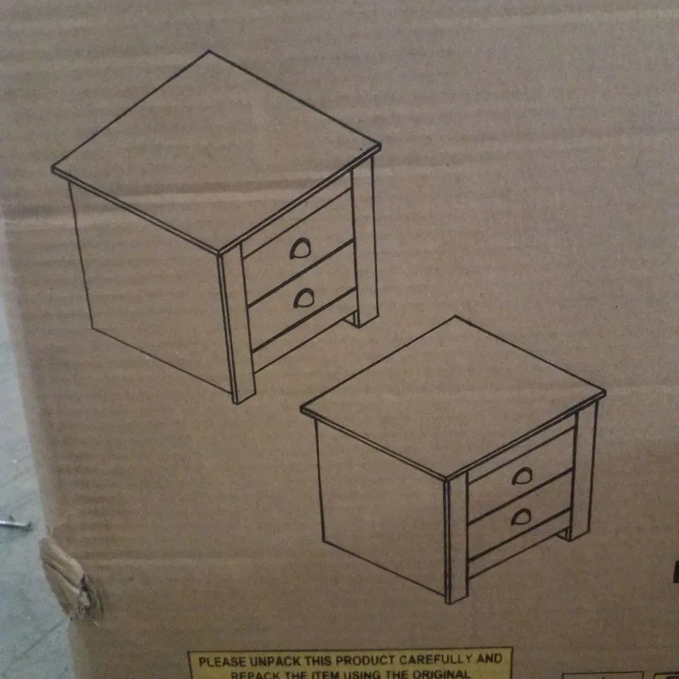 BOXED KENNETH 2 2-DRAWER BEDSIDE TABLES - CREAM