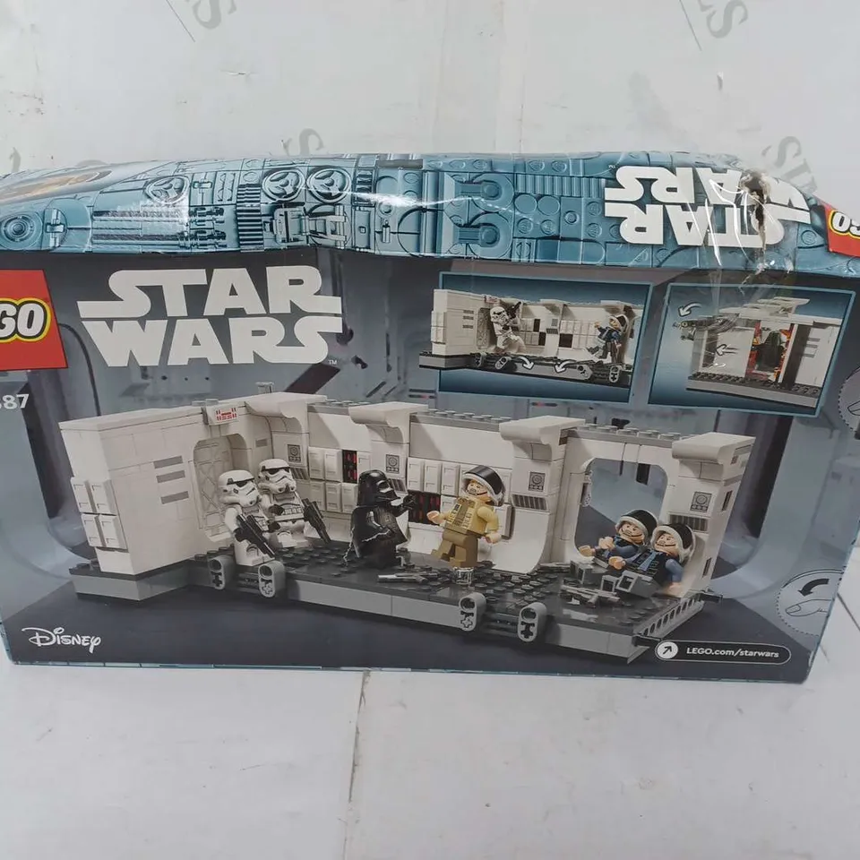 BOXED LEGO STAR WARS BOARDING THE TANTIVE IV - 75387 RRP £49.99