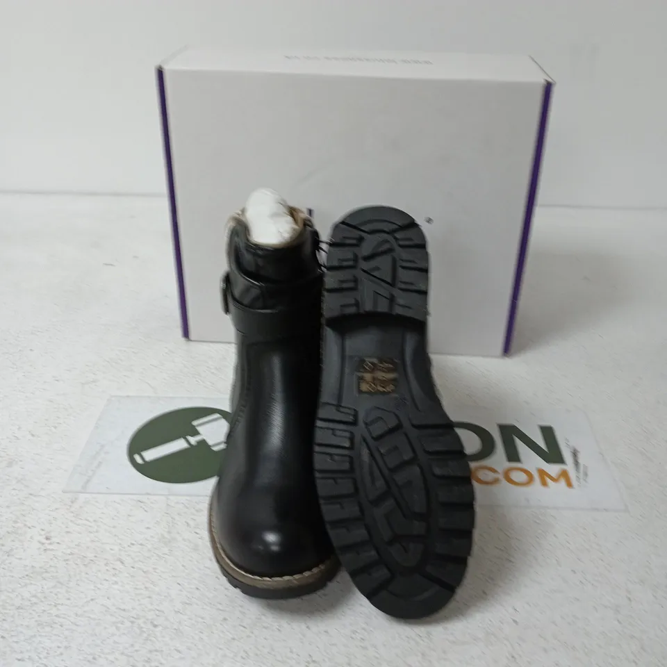 BOXED LOTUS TRIANA ULB461 BLACK BOOTS, UK 3 (EU 36)