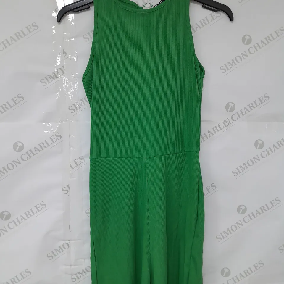 PRETTYLITTLETHING RIBBED RACER NECK UNITARD IN GREEN  SIZE 8