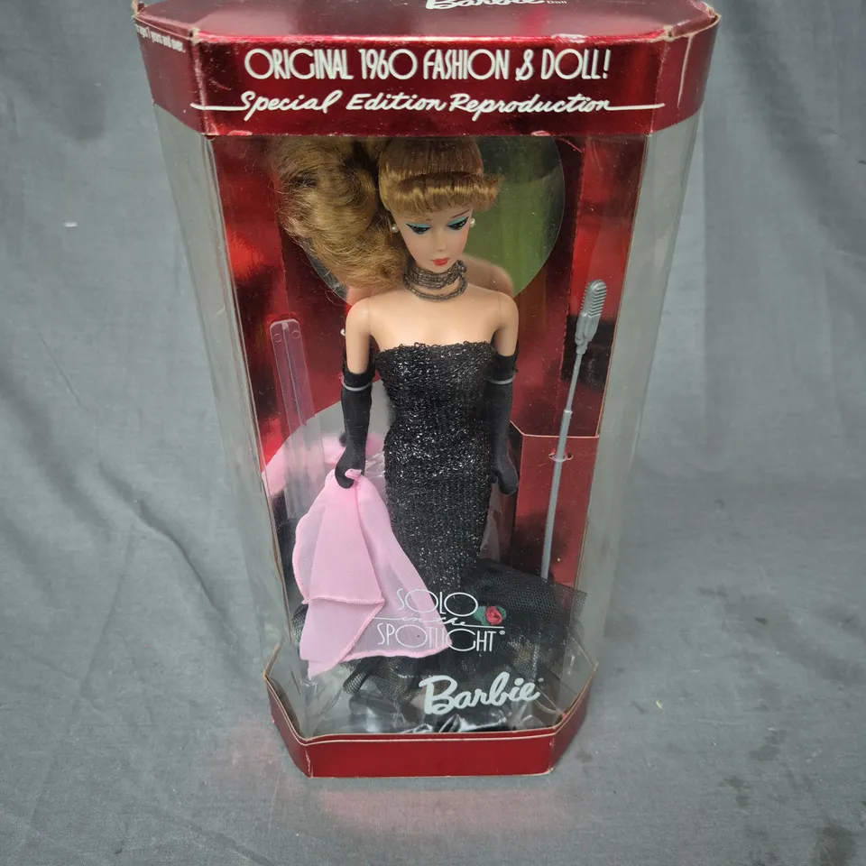 BARBIE ORIGINAL 1960 FASHION & DOLL SOLO IN THE SPOLIGHT 