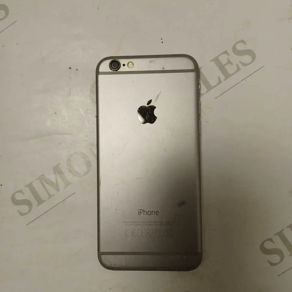 APPLE IPHONE 6 (A1586)