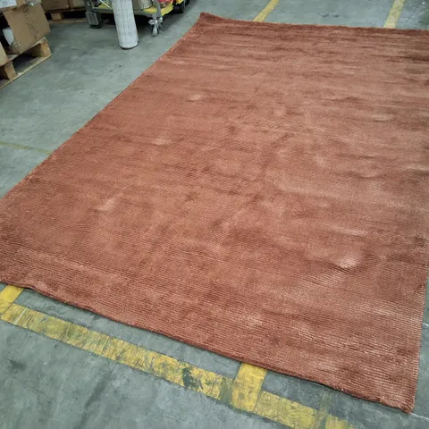 RECTANGULAR TERRACOTTA RUG WITH RIBBED TEXTURE β RUST COLOUR APPROXIMATELY 230Γ340CM