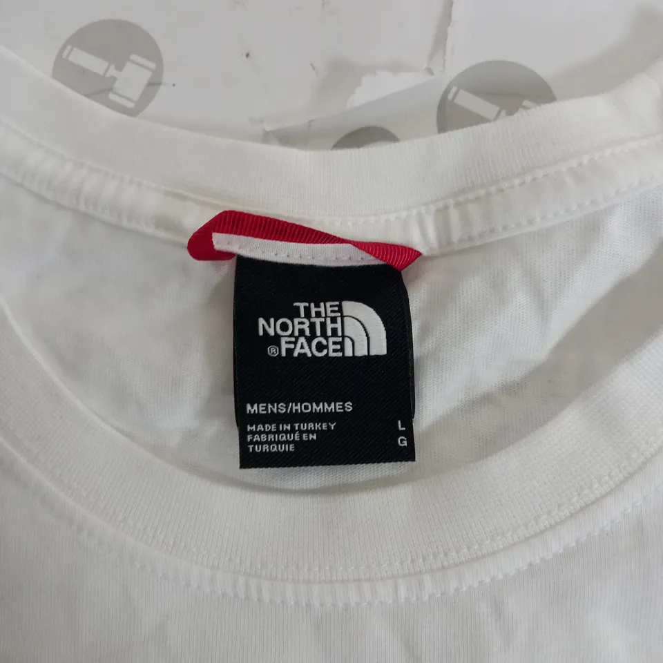 NORTH FACE WHITE LOGO SHIRT-LARGE
