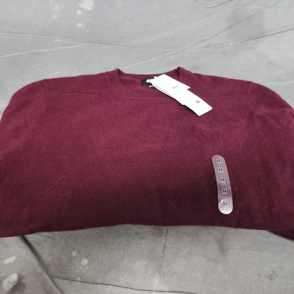 UNIQLO LIFEWEAR 100% CASHMERE SWEATER – MAROON, SIZE M