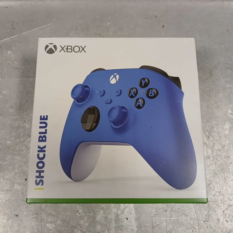 BOXED XBOX WIRELESS CONTROLLER