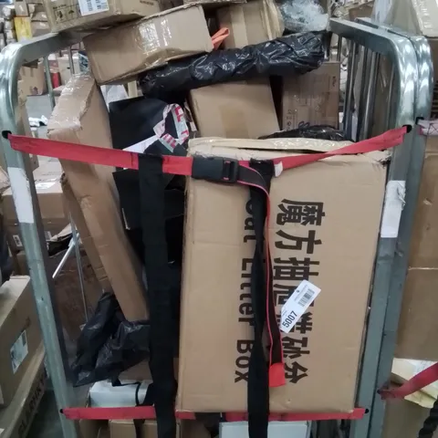CAGE CONTAINING VARIOUS BOXED HOUSEHOLD CUSTOMER RETURNS TO INCLUDE: CAT LITTER BOX, ELECTRIC CAR WASHING MACHINES,  MULTIMEDIA CAR INTERFACE AND LOTS MORE UNMARKED BOXED ITEMS 
