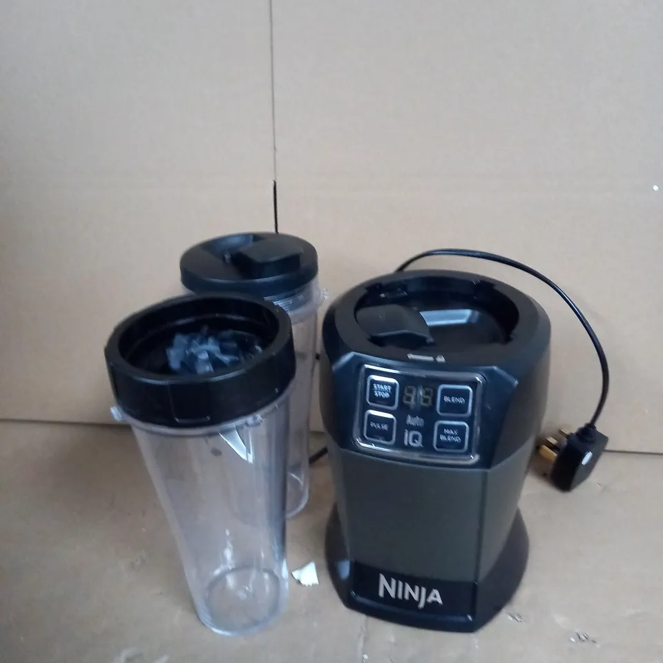 NINJA BLENDER 