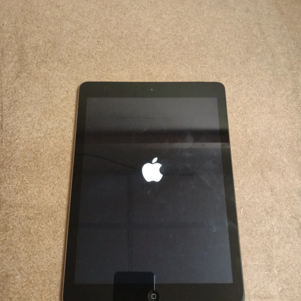 APPLE IPAD AIR 9.7-INCH – SPACE GREY, CELLULAR, 16GB