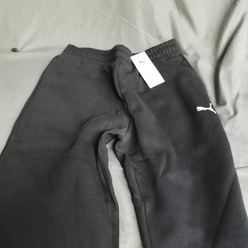 PUMA ESS SWEATPANTS – BLACK, MEN'S UK M 