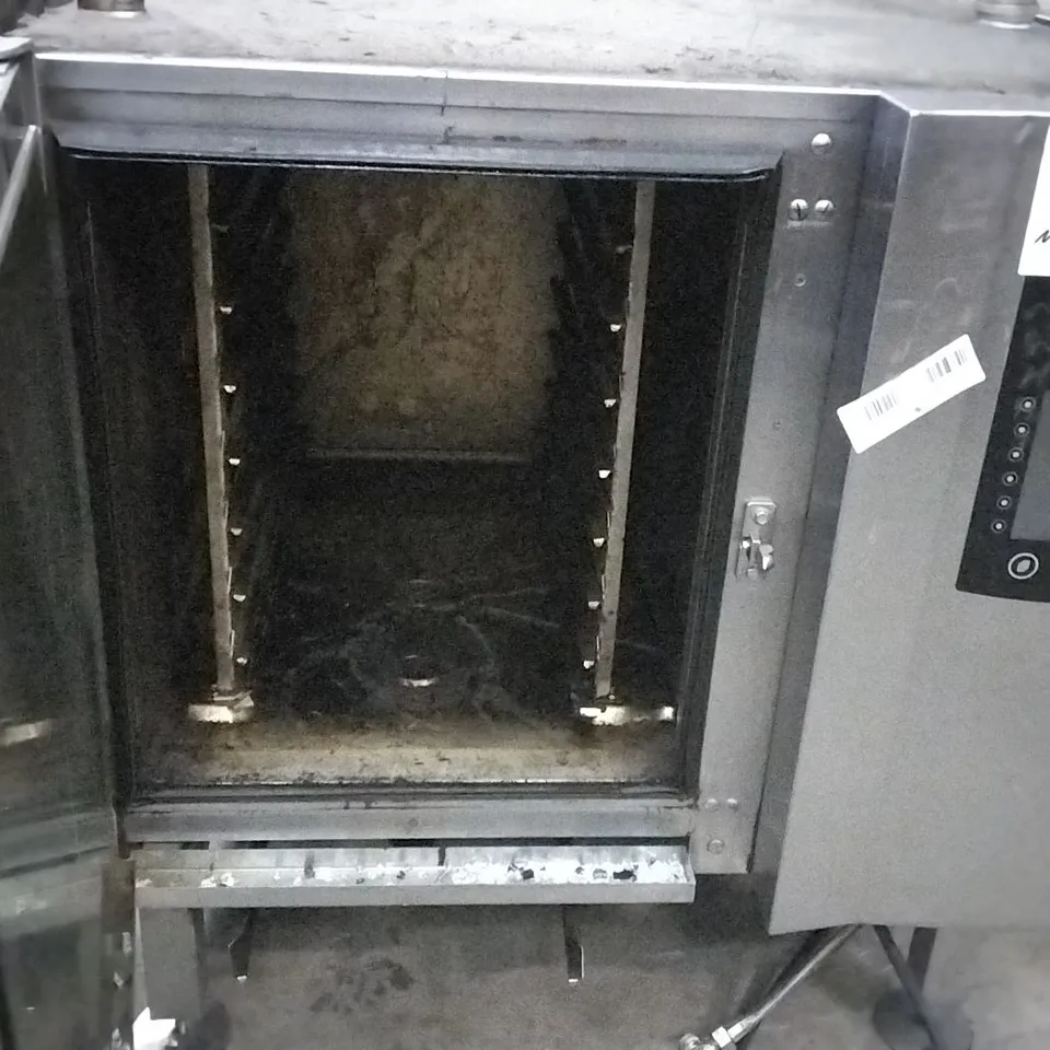 BKI SINGLE CHICKEN OVEN CPE1.06