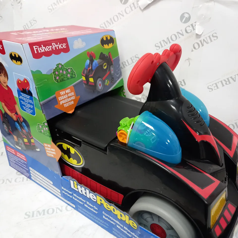 BOXED FISHER PRICE DC - BATMAN RIDING WHEELIES RIDE ON