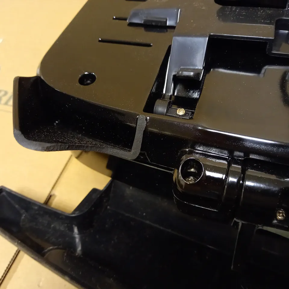 GEORGE FOREMAN FAMILY GRILL