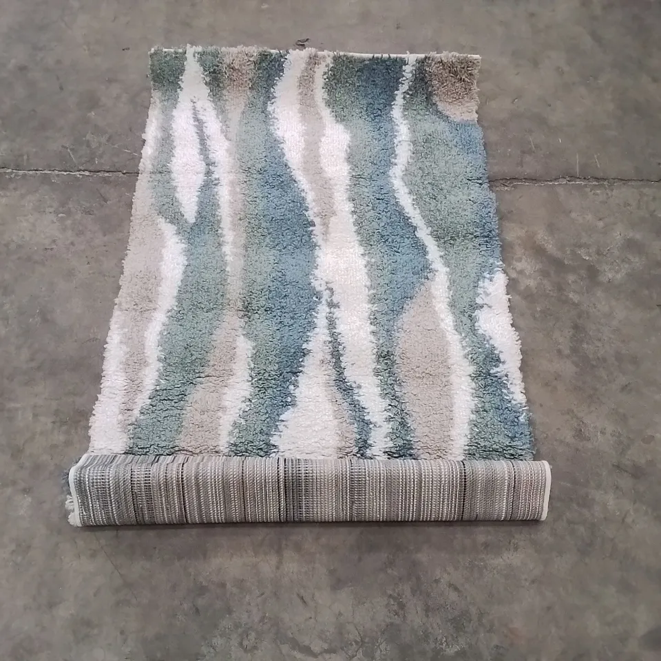 QUALITY DESIGNER RUG - APPROXIMATELY 145 x 80cm