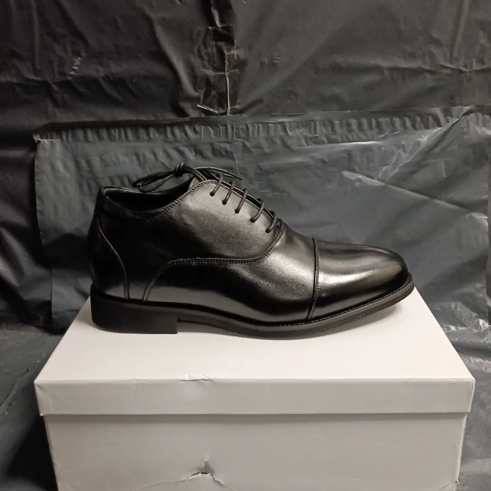 CONZURI MEN'S BLACK LEATHER OXFORD SHOES SIZE 7