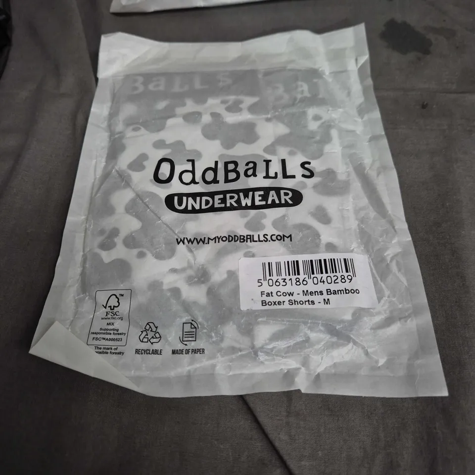 2 PAIRS OF ODDBALLS UNDERWEAR FAT COW MEN'S BAMBOO BOXER SHORTS - SIZE M