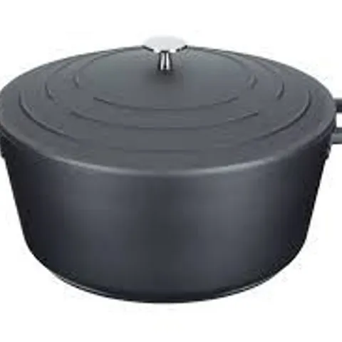 BOXED MASTERCLASS NON-STICK CAST ALUMINIUM ROUND CASSEROLE DISH WITH LID