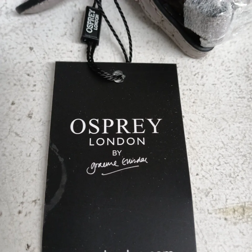 OSPREY LONDON RUBY CROSSBODY BAG – TAUPE GRAINY HIDE