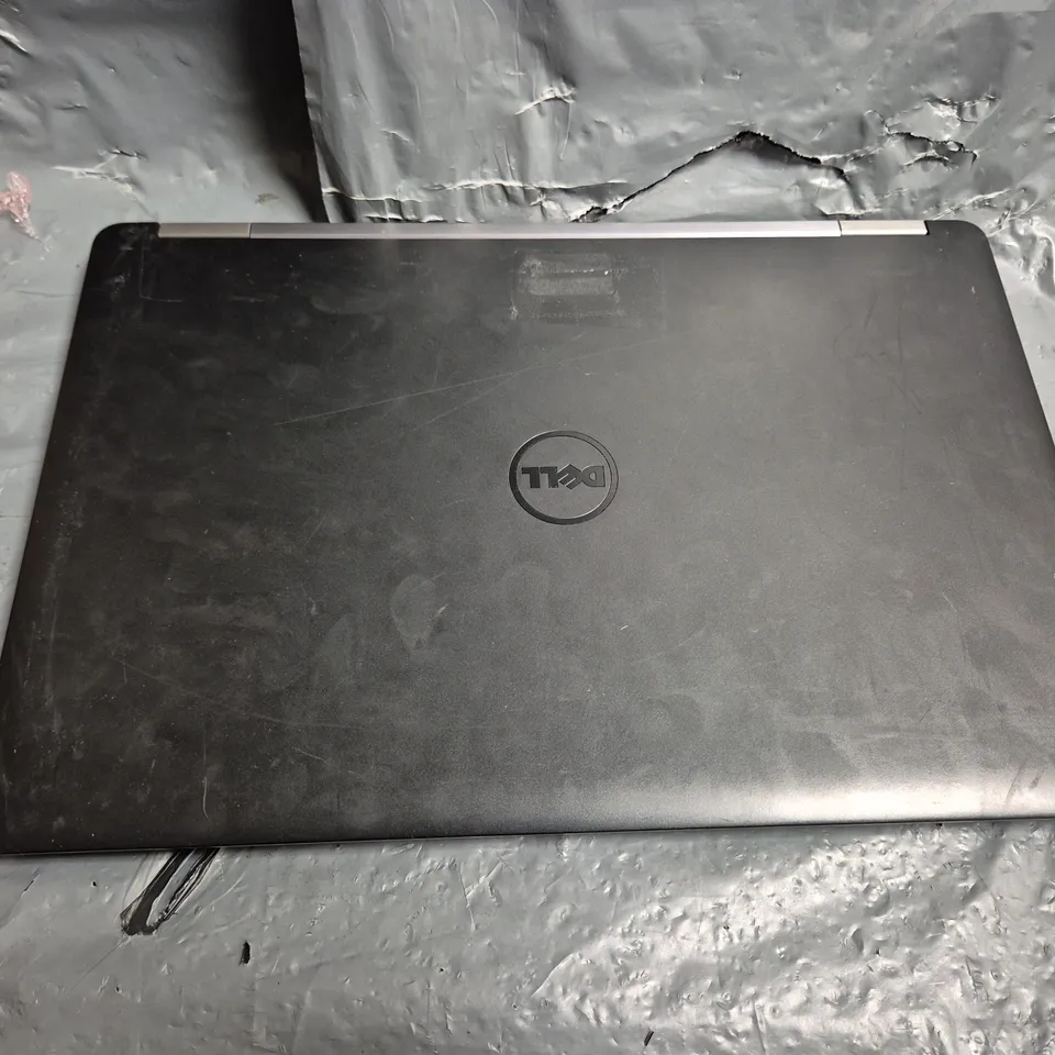 DELL LATITUDE E5570 LAPTOP
