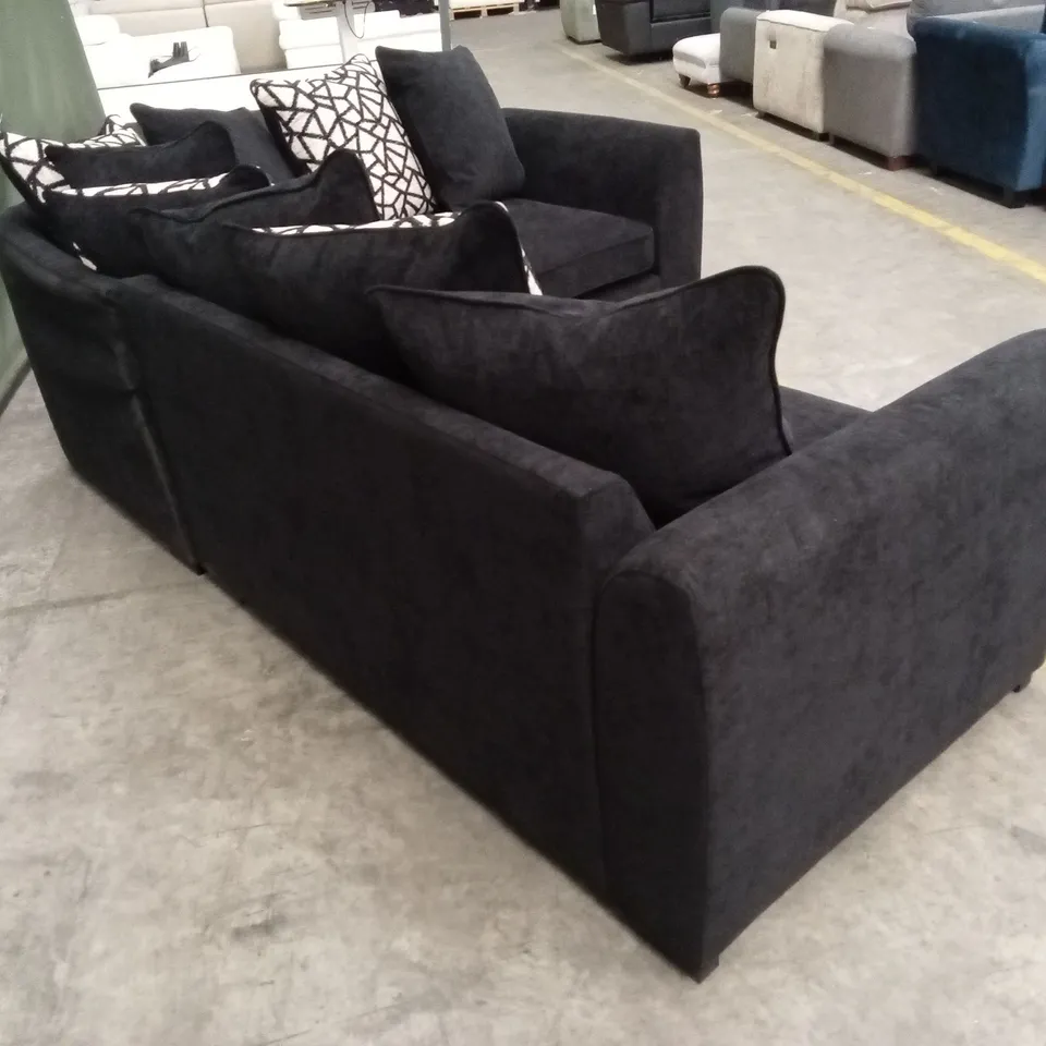 PAYTON RIGHT HAND CORNER GROUP/CHAISE SOFA RRP £1249