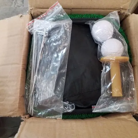 BOXED GOLF PRACTICE MAT