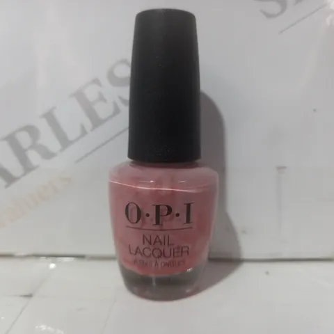 O.P.I NAIL LACQUER - MY VERY FIRST KNOCKWURST (15ML)