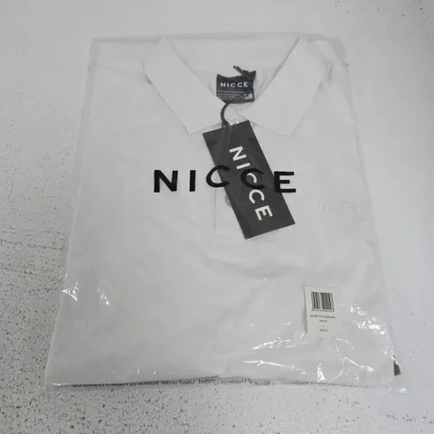 BAGGED NICCE JERLO POLO IN WHITE - LARGE