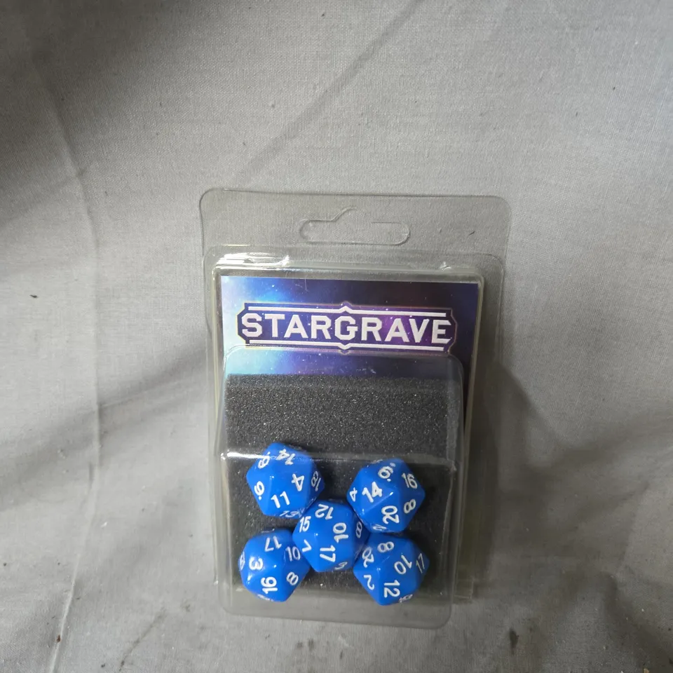 STARGRAVE MINIATURES ASSORTMENT: CYBORGS (SGV103), ROBOTICS EXPERTS 2 (SGV110) & INVESTIGATORS (SGV117) 