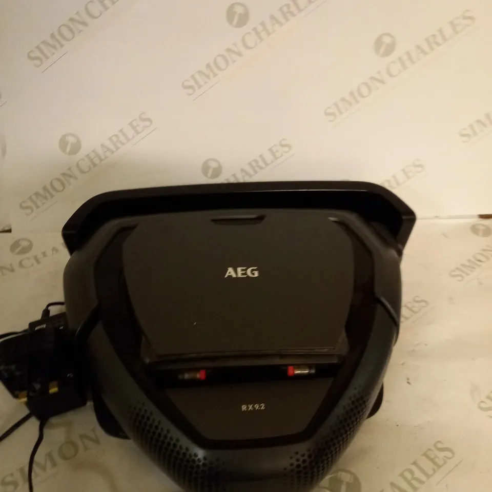AEG RX-9 SMART VACUUM CLEANER ROBOT 3D VISION TECHNOLOGY