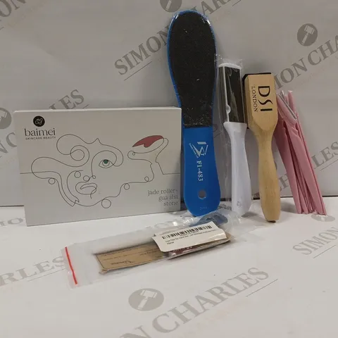 APPROXIMATELY 20 ASSORTED ITEMS TO INCLUDE BAIMEI SKINCARE BEAUTY JADE ROLLER AND GUA SHA STONE, FOOT FILES, EYEBROW SHAPERS AND SHOE BRUSH