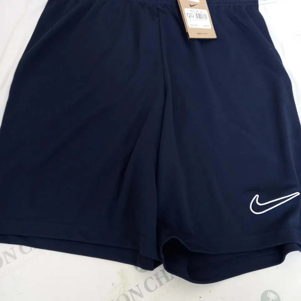 NIKE NAVY BLUE SHORTS SIZE L