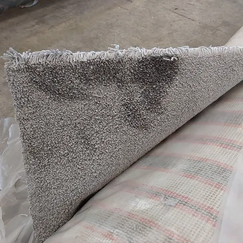 ROLL OF QUALITY SELENA ANTHRACITE CARPET // SIZE: APPROXIMATELY 4 X 2.3m
