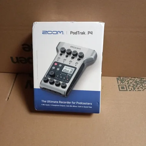 ZOOM PODTRAK P4 PORTABLE PODCAST RECORDER – BOXED
