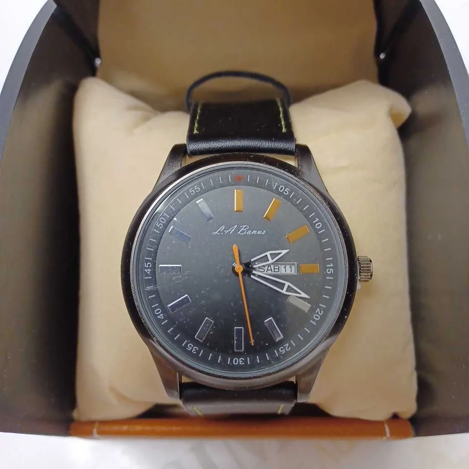 LA BANUS TWO TONE DIAL BLACK LEATHER STRAP WRISTWATCH 