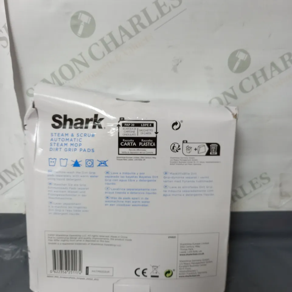BOXED SHARK STEAM & SCRUB AUTOMATIC STEAM MOP DIRT GRIP PADS X 4