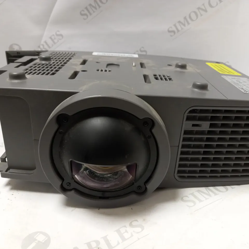 SMART UF55 DLP PROJECTOR SBP-10X