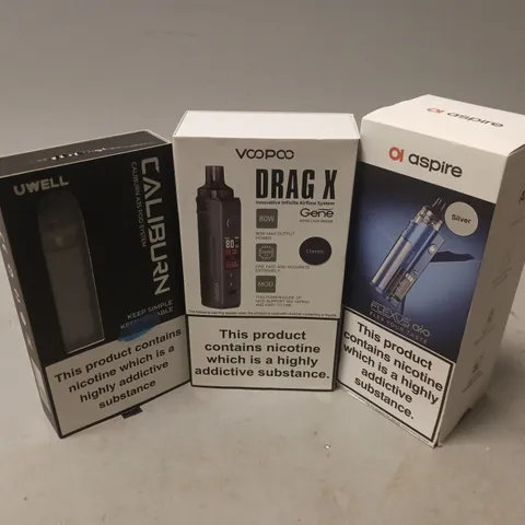 APPROXIMATELY 20 VAPES & E-CIGARETTES TO INCLUDE VOOPOO DRAG X, ASPIRE FLEXUS, UWELL CALIBURN, ETC