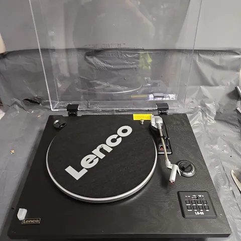 LENCO LS-55BK TURNTABLE WITH BLUETOOTH USB MP3 PLAYER-ENCODER AND BUILT-IN SPEAKERS