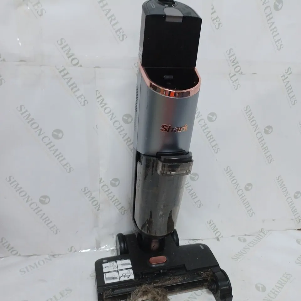 BOXED SHARK CORDLESS HYDROVAC 3-IN-1 HARD FLOOR CLEANING SYSTEM WD210UK