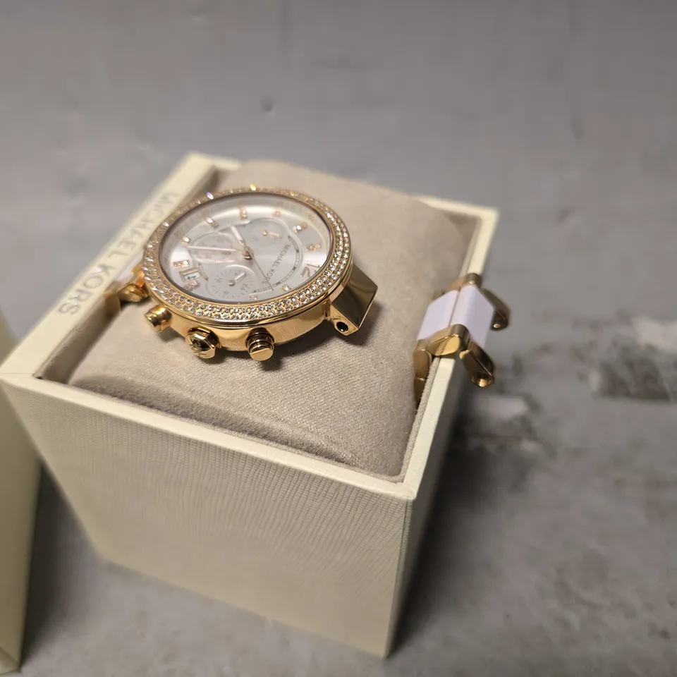 BOXED MICHAEL KORS ROSE GOLD & WHITE CHRONOGRAPH WOMENS WATCH 